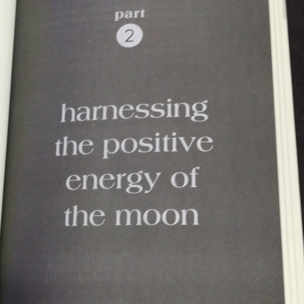 Moon🌛🌝🌜 Magic Book - Picture 4 of 12